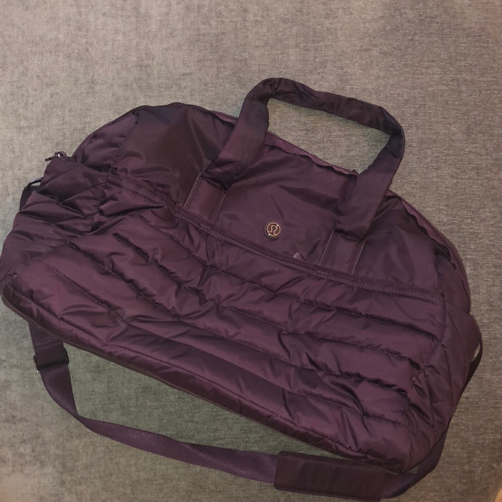 Lululemon duffle bag